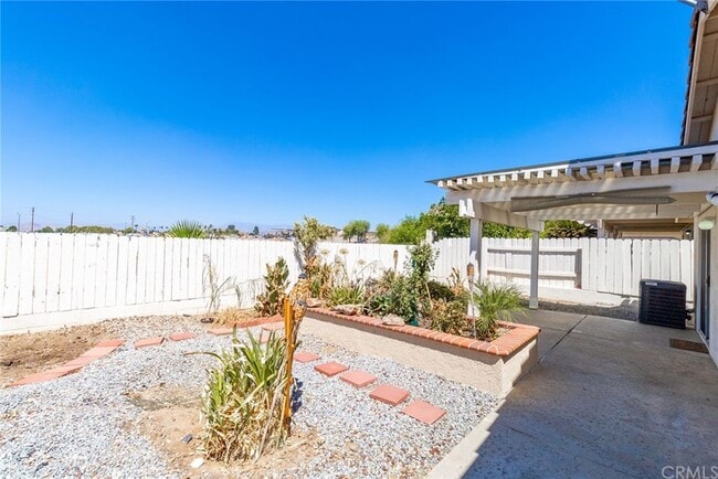 Building Photo - 27456 Alta Vista Way