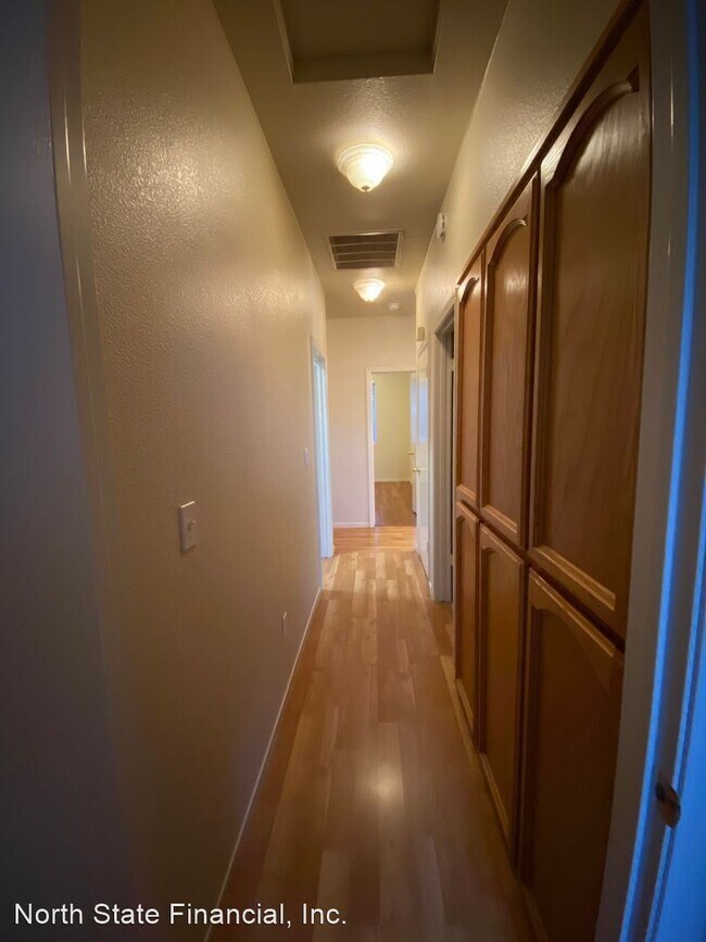 Building Photo - 3 br, 2 bath House - 1151 Ironwood Drive
