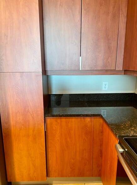 Building Photo - 7350 SW 89th St