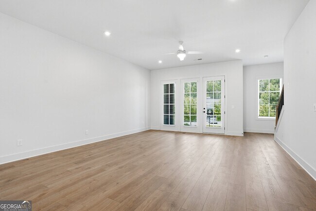 Building Photo - 2597 Mackintosh Ct