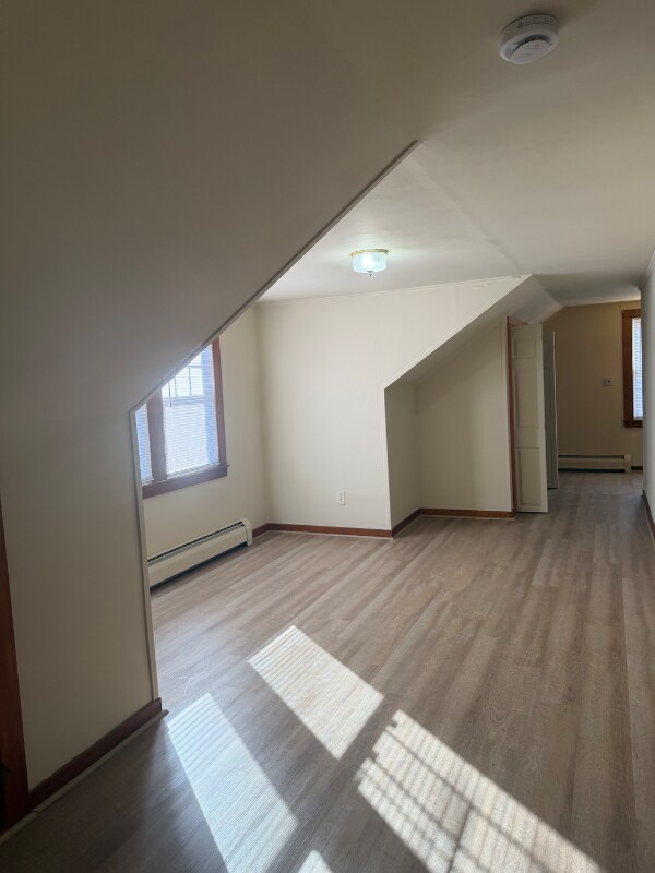 Building Photo - 190 Hoskins Rd