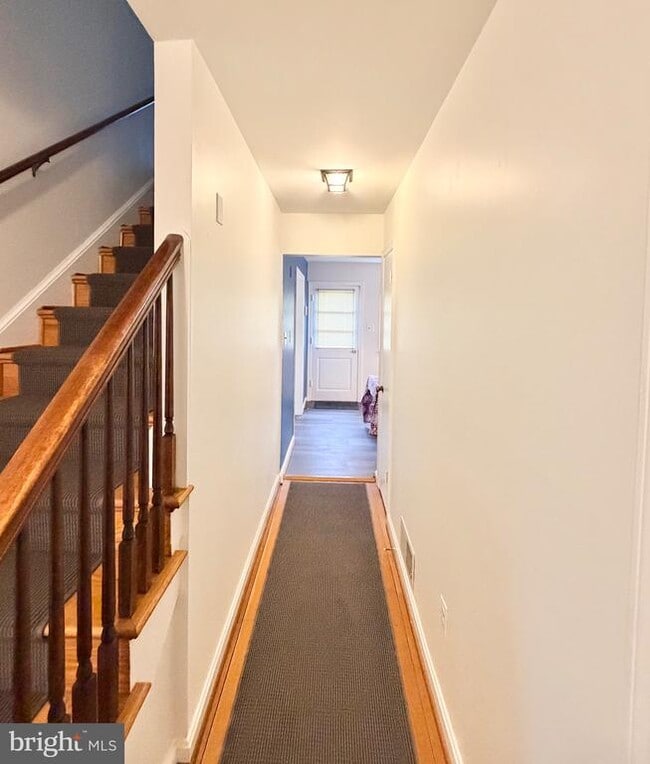 Building Photo - 3125 N Nottingham St