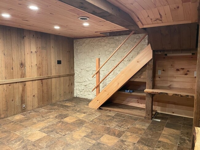 Building Photo - Beautiful 3 Bedroom House in Strasburg
