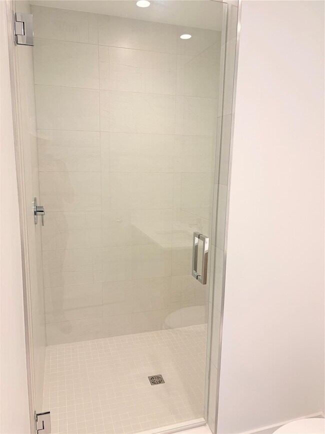 Building Photo - 151 N Seabreeze Blvd