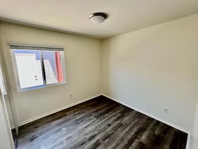 Building Photo - North Clairemont Gem | Fully Remodeled with Indoor-Outdoor Living & Designer Finishes