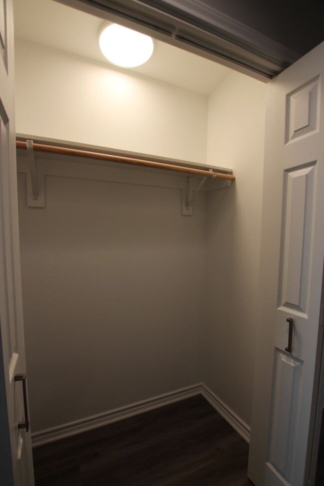 Building Photo - Stunning 2 Bed 2.5 Bath 1 Car Garage Townhome in Tyler!