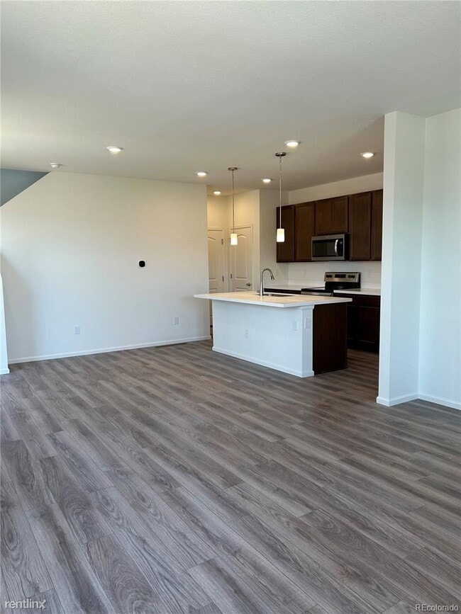 Building Photo - 3 br, 2.5 bath House - 6361 North Malaya S...