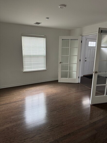 Building Photo - 2803 Wheatland Station Way