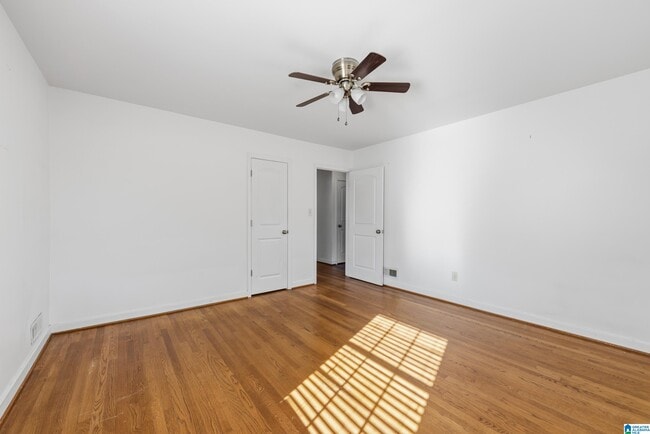 Building Photo - 5956 Crestwood Cir