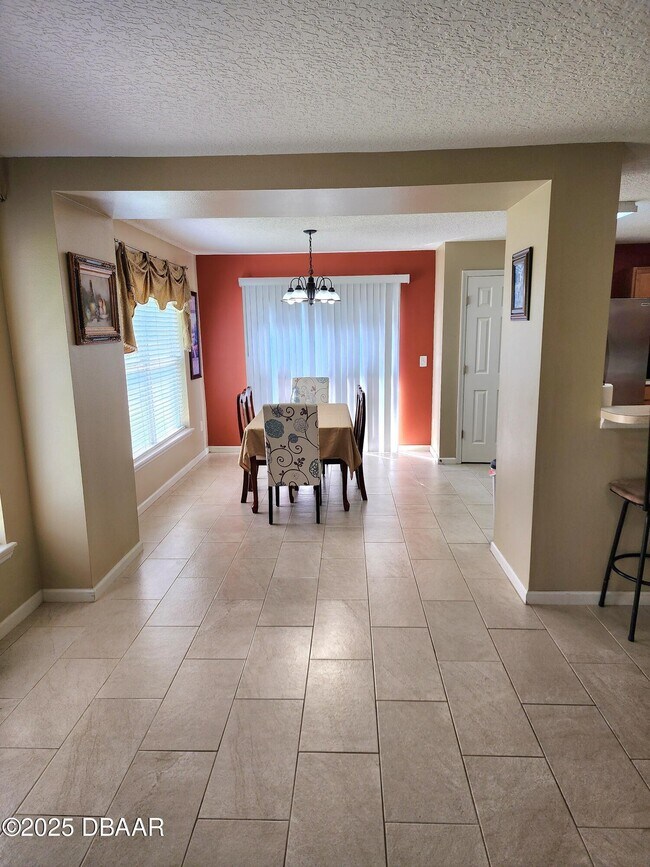 Building Photo - 260 Bayberry Lakes Blvd