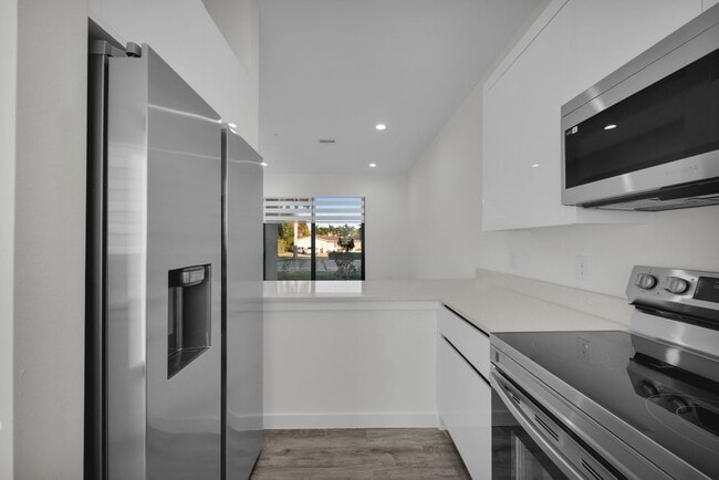 Building Photo - 4502 Orchid Blvd