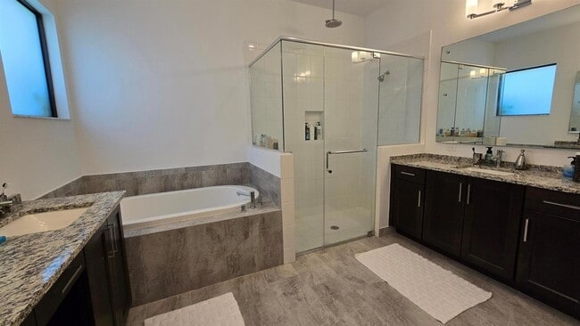 Building Photo - 8489 Apple Falls Ln