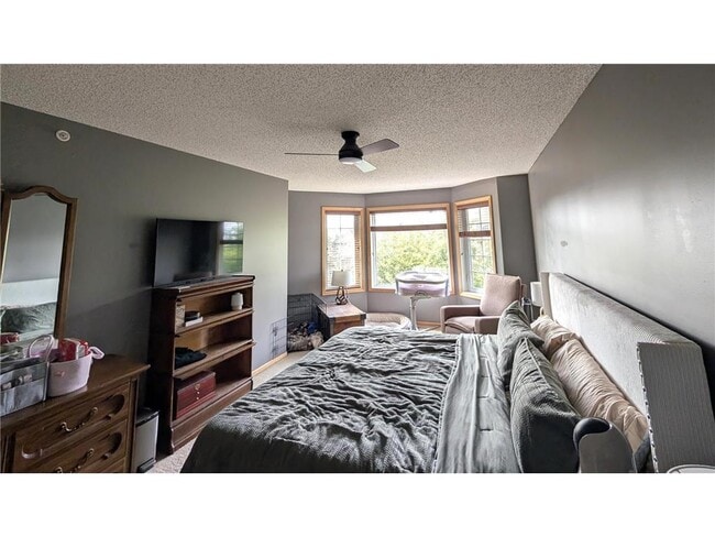 Building Photo - 8391 Townsend Dr