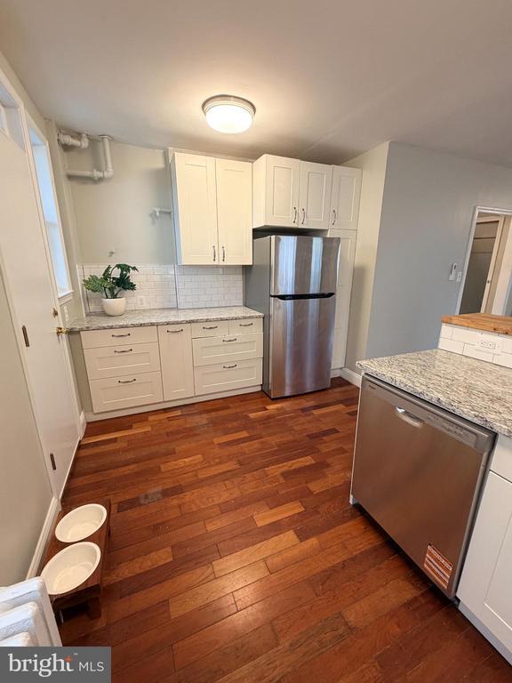 Building Photo - 5359 Ames St NE