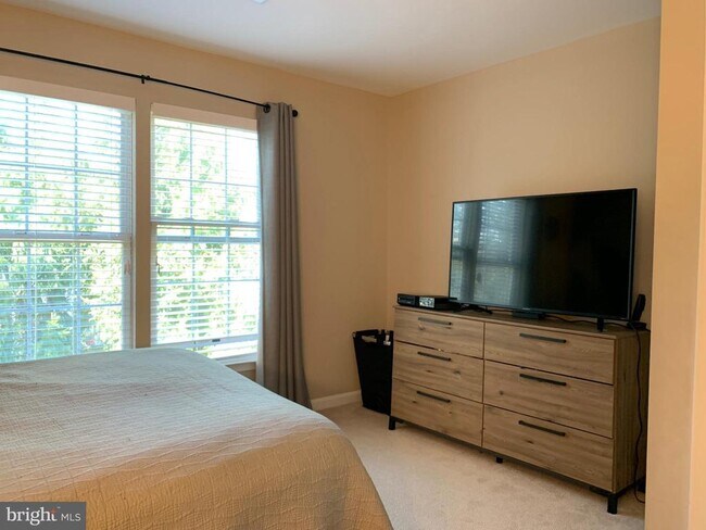 Building Photo - 15112 Windy Hollow Cir