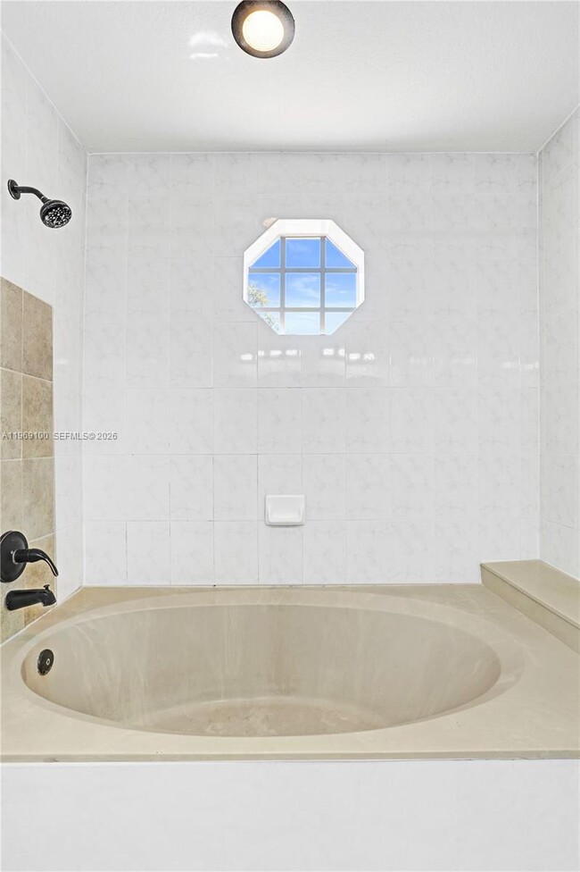 Building Photo - 7783 SW 94th Ln