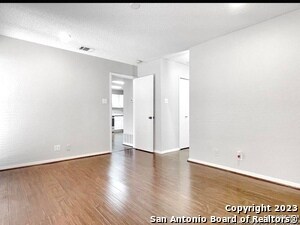 Building Photo - 11520 Huebner Rd