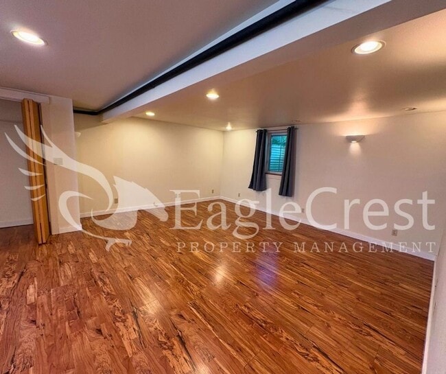 Building Photo - Beautifully Renovated Historic 3 Bedroom Home