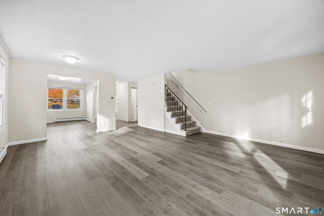 Building Photo - 145 Harbor Pond Dr