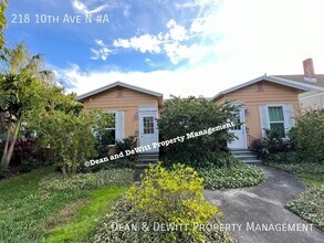 Building Photo - 218 10th Ave N