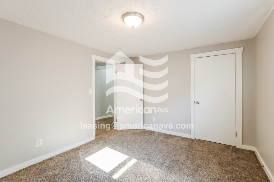 Building Photo - 1805#1807 Columbia Avenue, 45042; #702445 - 702445