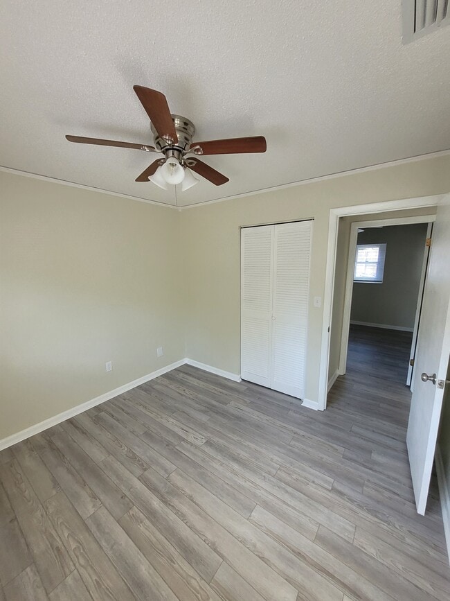 Building Photo - 1151 NW Ashley St