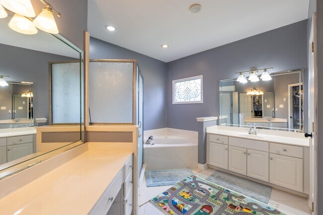Building Photo - 3781 Adina Dr