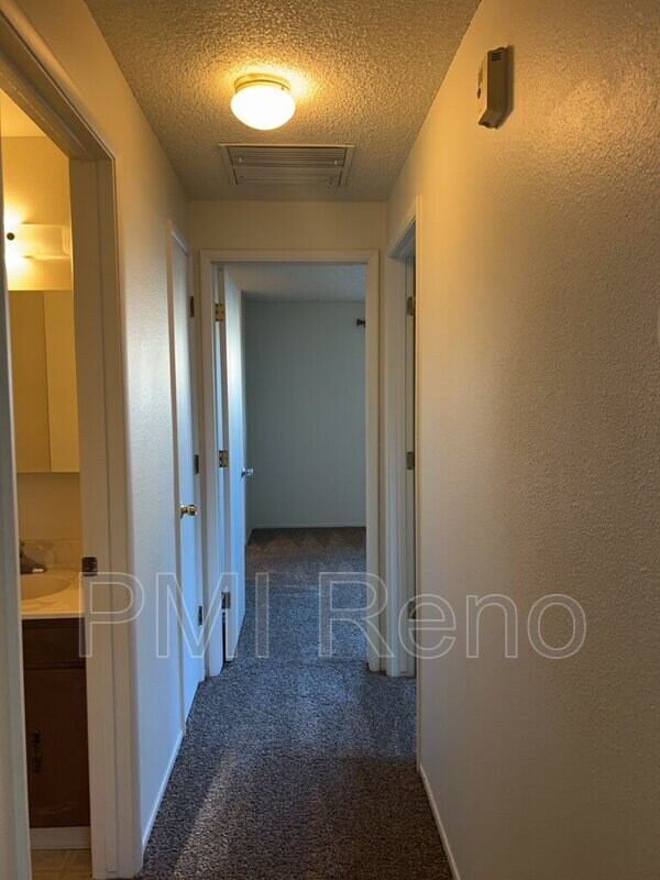 Building Photo - 3358 Candelaria Dr