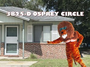 Building Photo - Newly Renovated 1-Bedroom Apartment w/ Water Included!