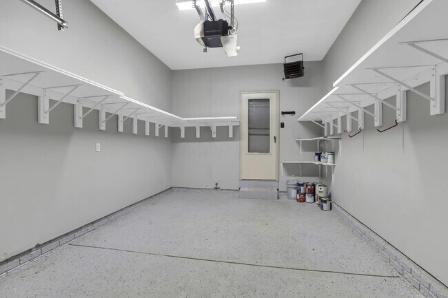 Building Photo - 2573 Rustling Oak Blvd