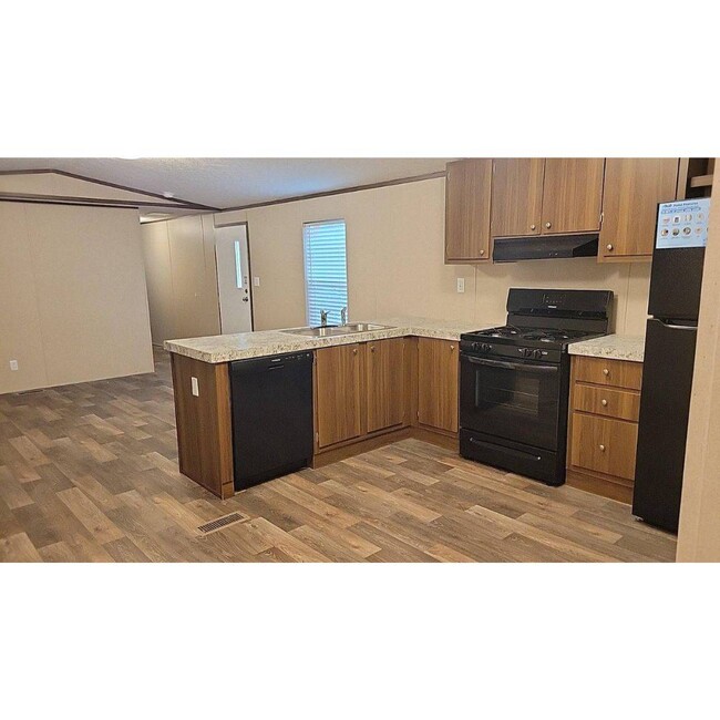 Building Photo - 15301 US-54