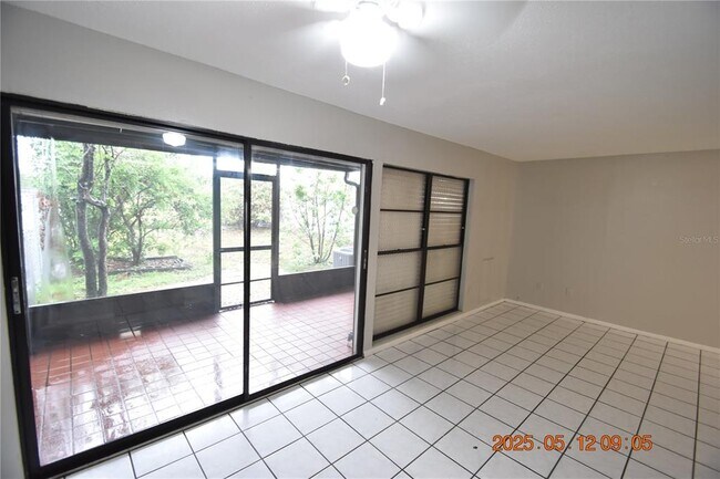 Building Photo - 2501 E Stanley Matthew Cir