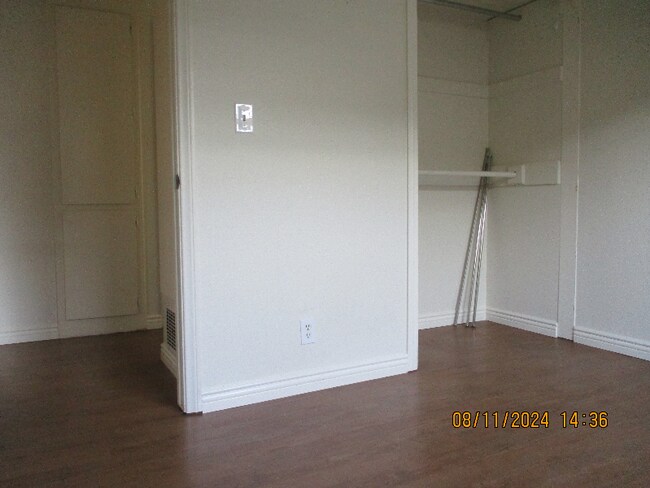 Building Photo - 236 Avenida Del Poniente