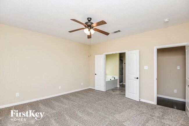 Building Photo - 7428 Durness Dr