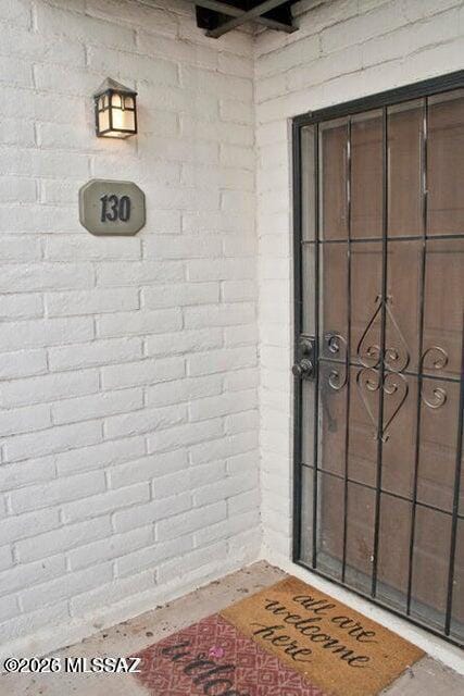 Building Photo - 8450 E Old Spanish Trail