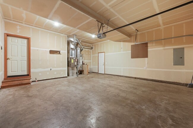 Building Photo - Charming 4-Bedroom Home on Tumwater Hill –...
