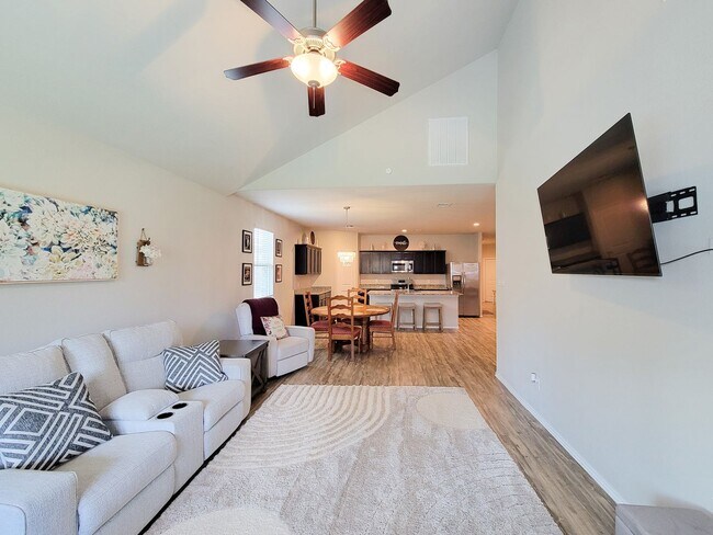 Building Photo - 11432 Green Cay Ln