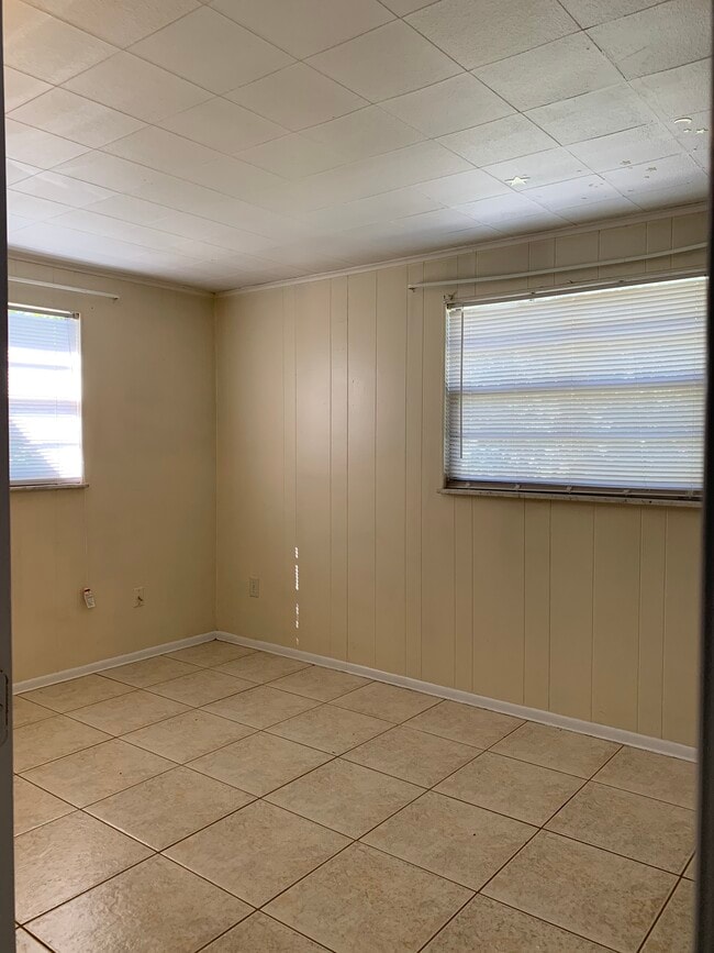 Building Photo - 1539 Faith Ct
