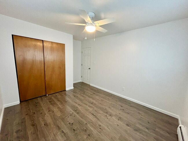 Building Photo - 909 Terrace St