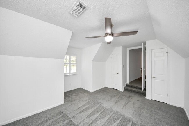 Building Photo - 22907 Copper Creek Ln
