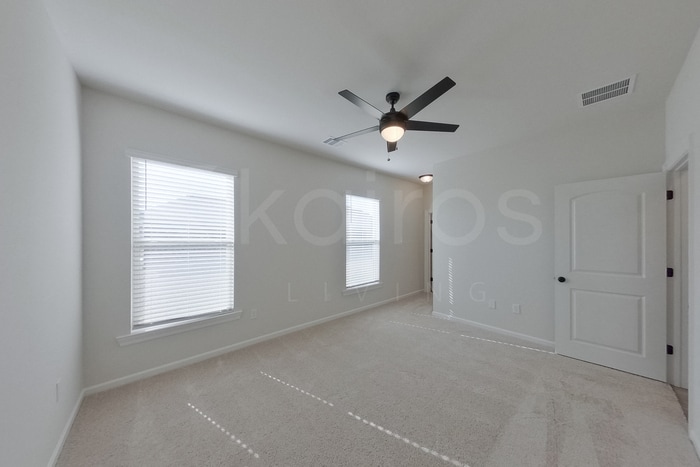 Building Photo - 13968 Rosewell St