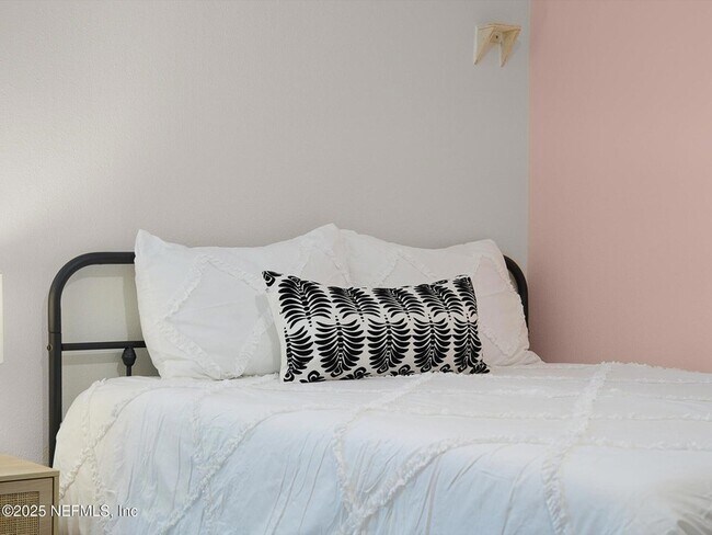 Building Photo - 75 Granite Ave