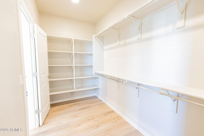 Building Photo - 3726 E Flower St