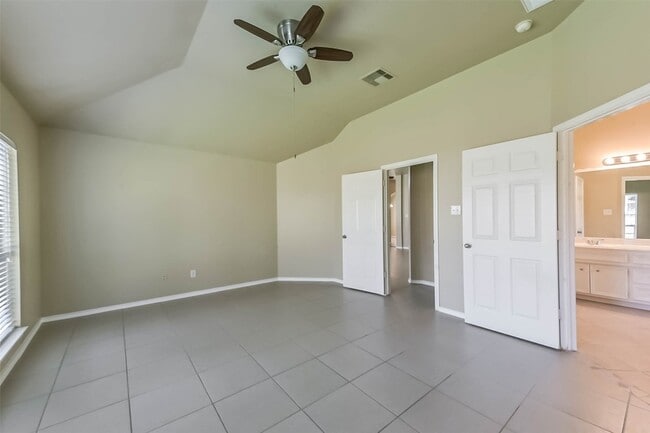 Building Photo - 15838 Mossy Shores Ct