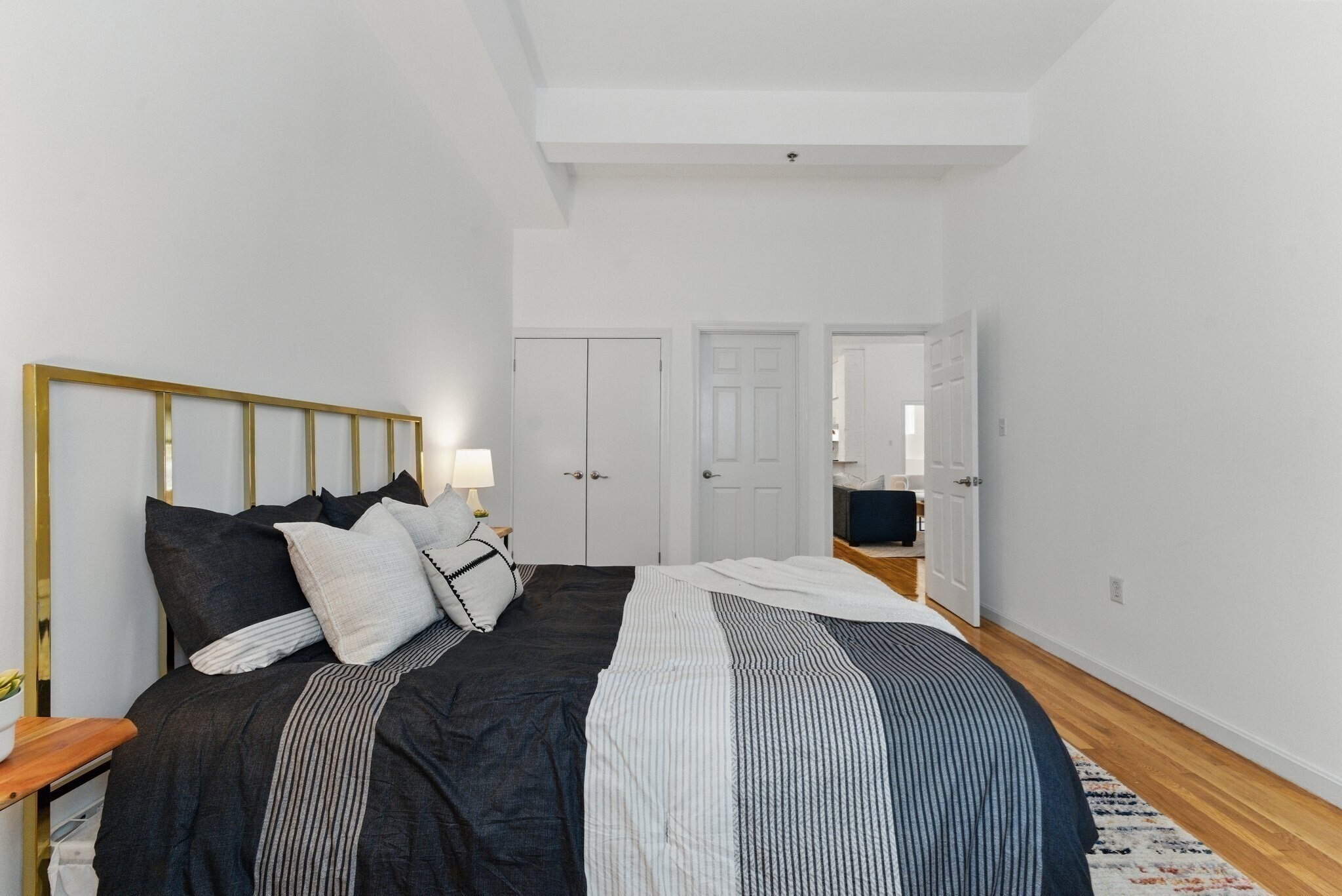 Building Photo - 69 Harvey St