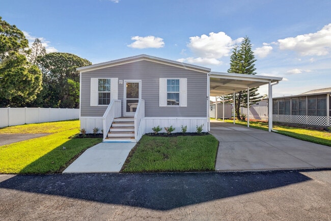 Building Photo - 5503 Minuteman Cir