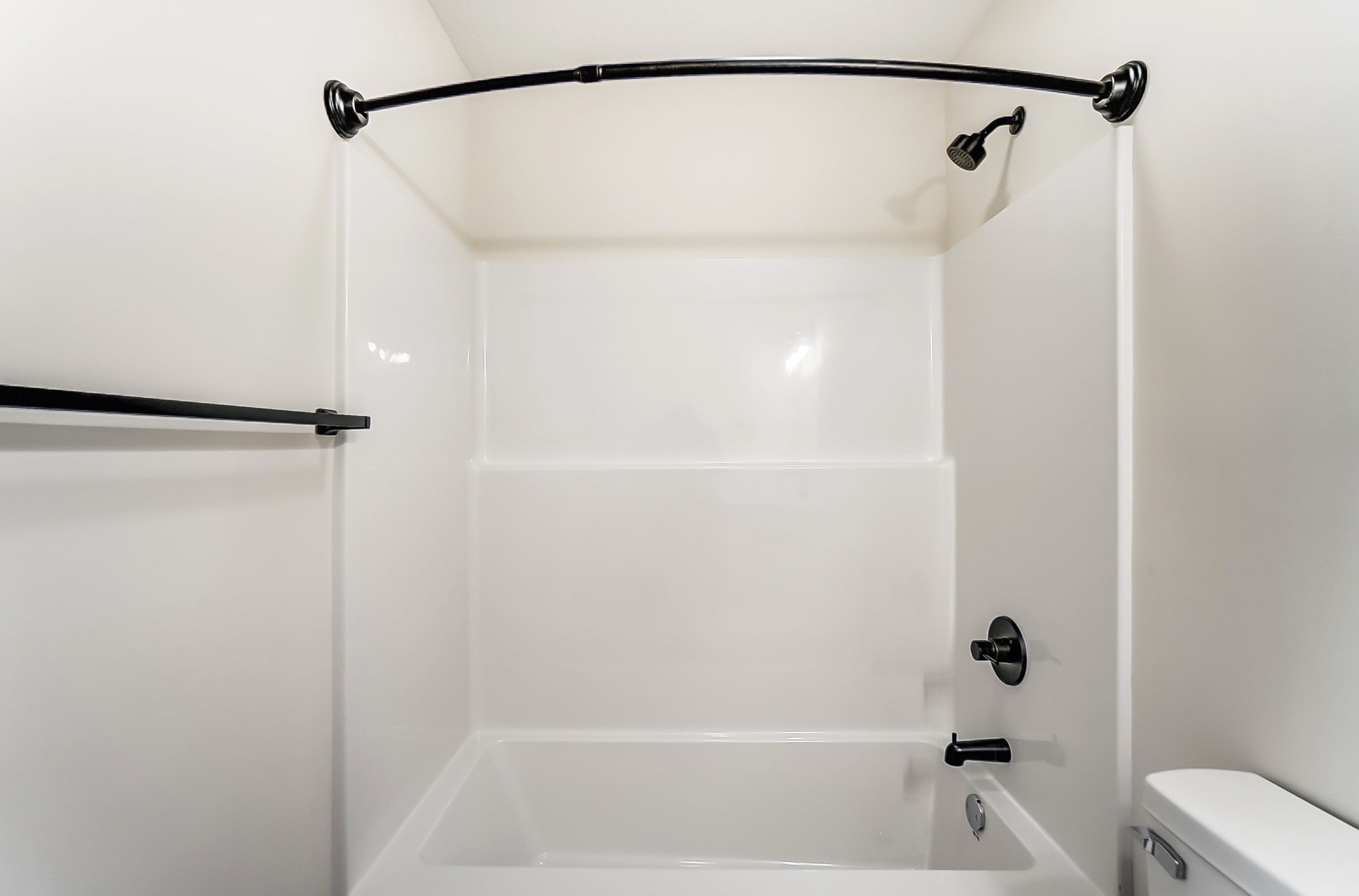 Building Photo - 1432 W Elm St