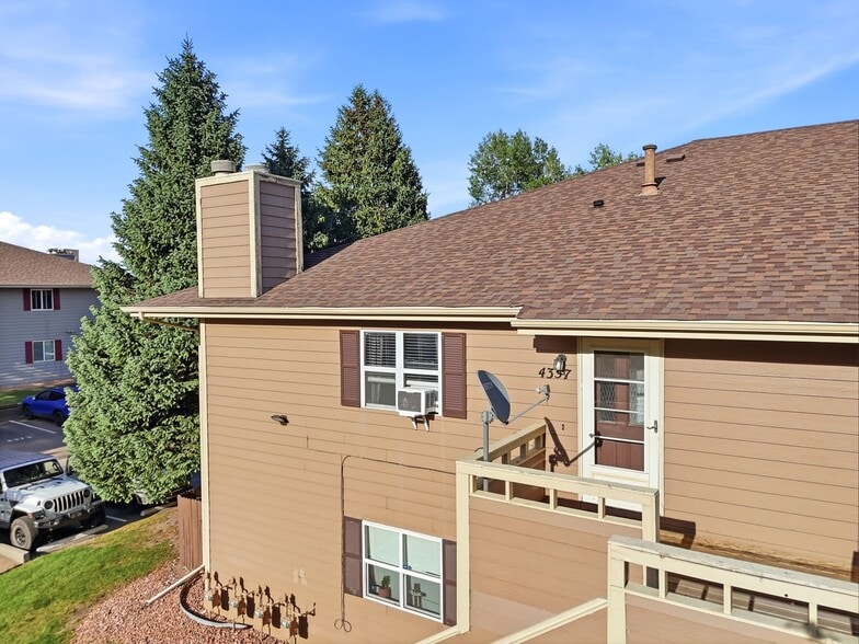Building Photo - 4357 Hunting Meadows Cir