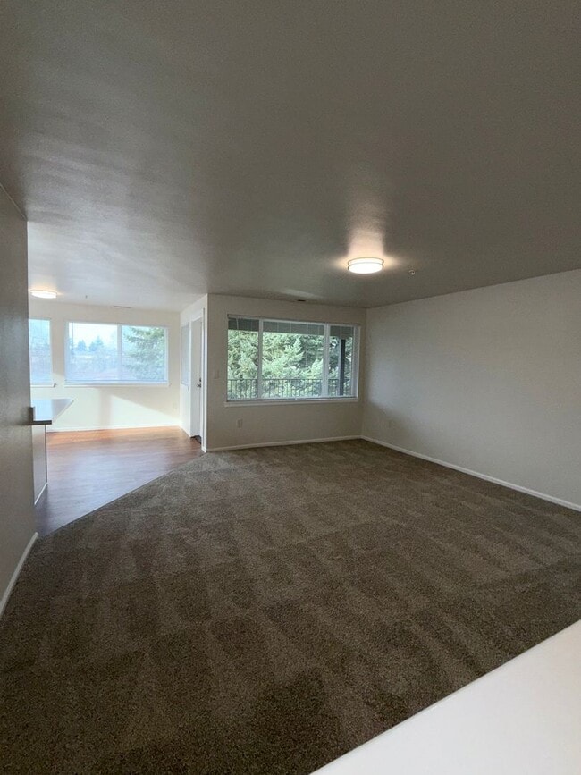 Interior Photo - Lakeshore Apartments