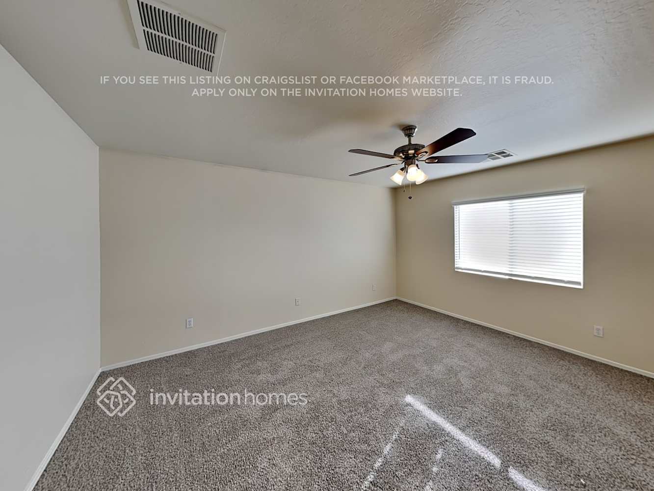 Building Photo - 10018 N 115th Dr